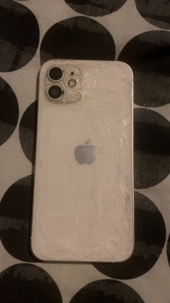 Iphone 12 (DESCRIPTION )