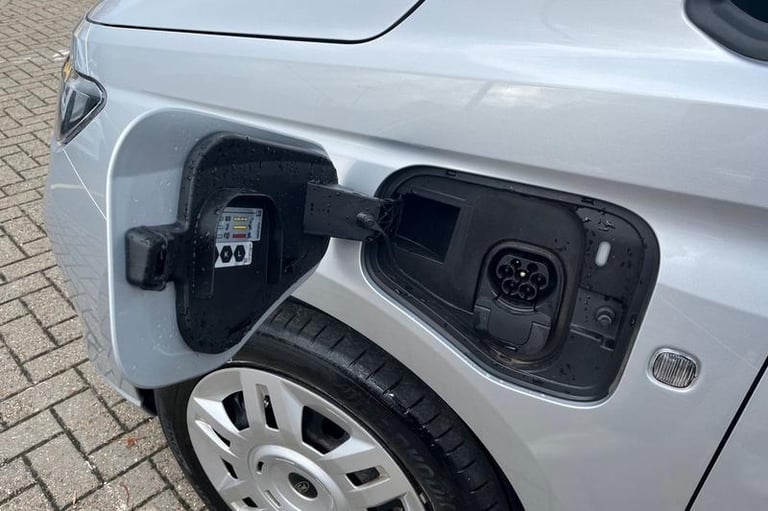 2025 Ford Transit Connect 250 Trend AUTO L2 LWB 1.5 EcoBoost PHEV 150ps, BLUETOOTH, REAR PARKING ...