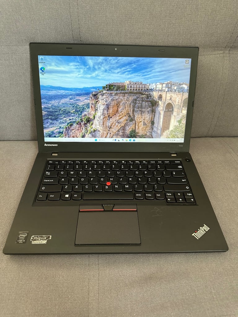 Lenovo ThinkPad T450 14.1" HD Screen i5 8GB RAM 240GB SSD WINDOWS 11