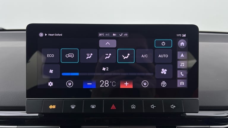 2025 MG MG4 150kW Trophy EV Long Range 64kWh 5dr Auto Hatchback Electric Automatic