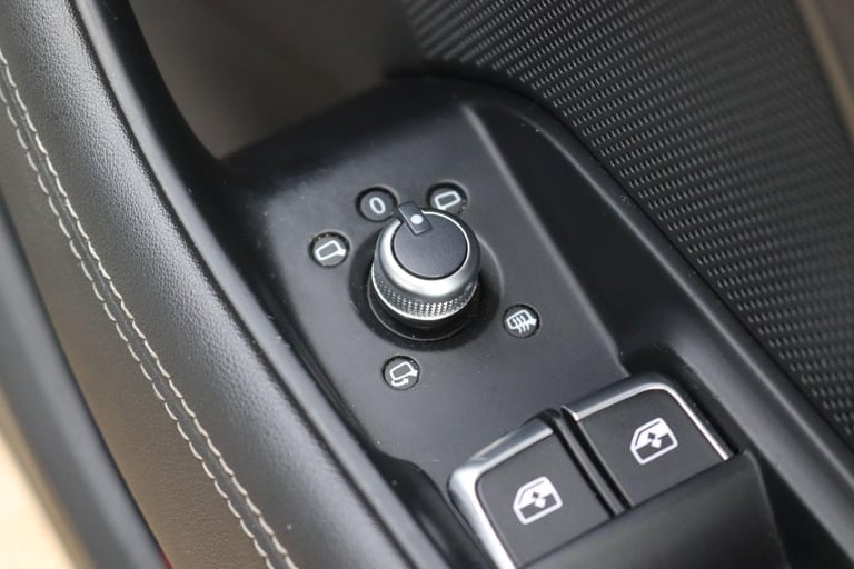 Audi RS3 2.5 TFSI S Tronic quattro - STAGE 2 - PAN RF - ACC - CARBON - SS SEATS 