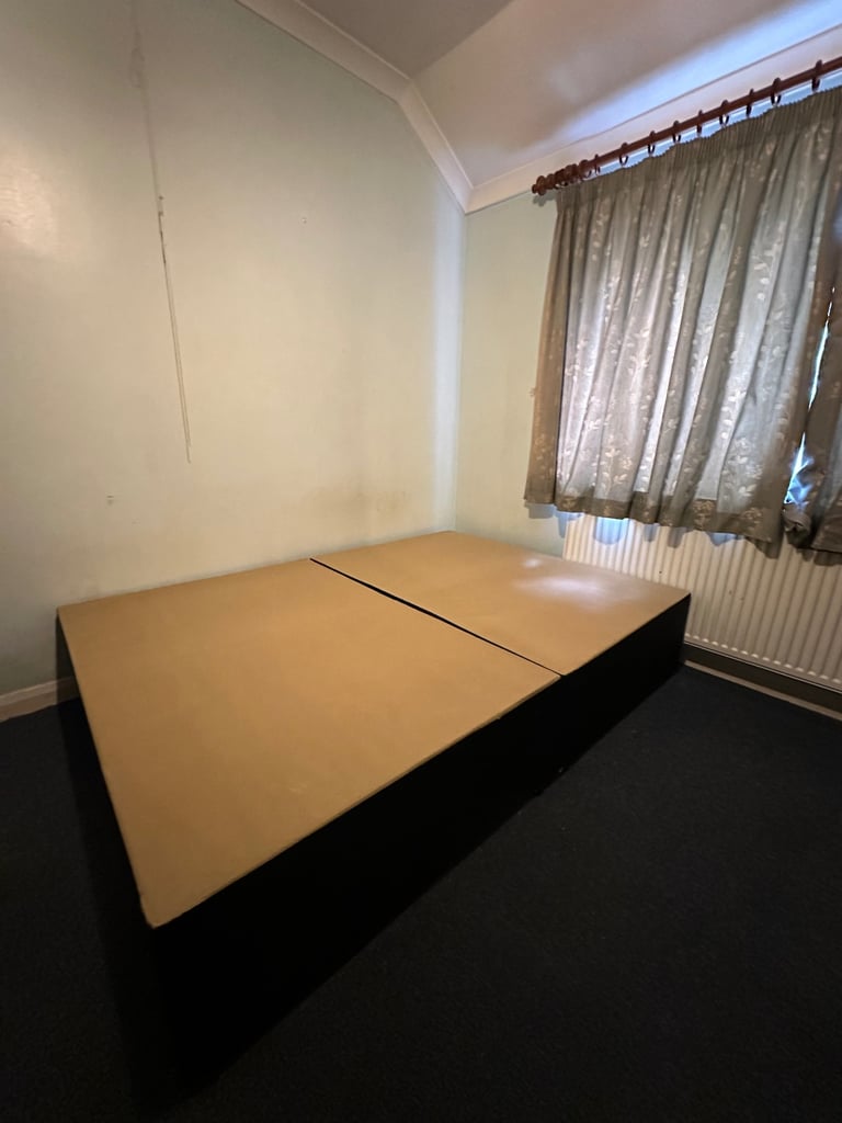 image for DIVAN BED BASE (DOUBLE) - EXCELLENT CONDITION !! - no mattress 