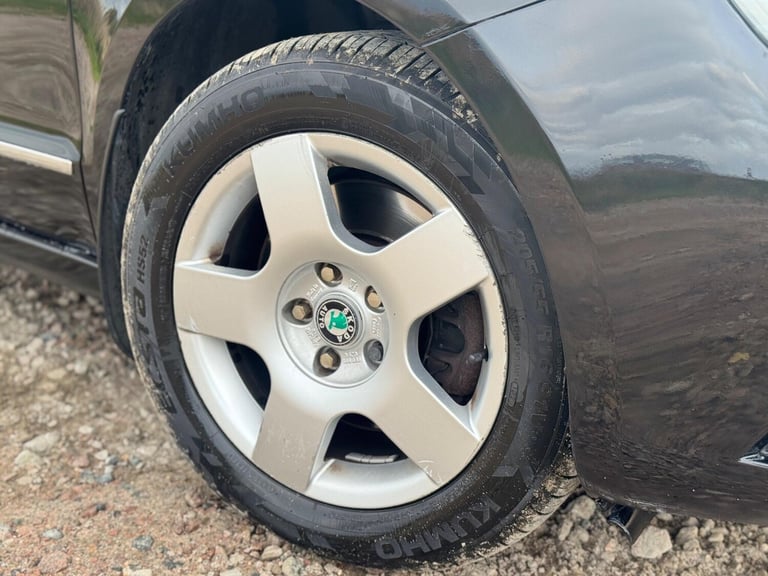 2014 Skoda Superb 2.0 TDI CR 170 Elegance 4X4 5dr DSG ESTATE DIESEL Automatic