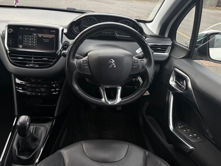 2015 Peugeot 2008 1.2 VTi PureTech Allure Euro 5 5dr HATCHBACK Petrol Manual