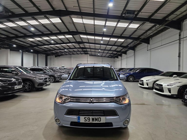 2015 Mitsubishi Outlander 2.0h 12kWh GX4h CVT 4WD Euro 5 (s/s) 5dr ESTATE Petrol/Electric Hybrid ...