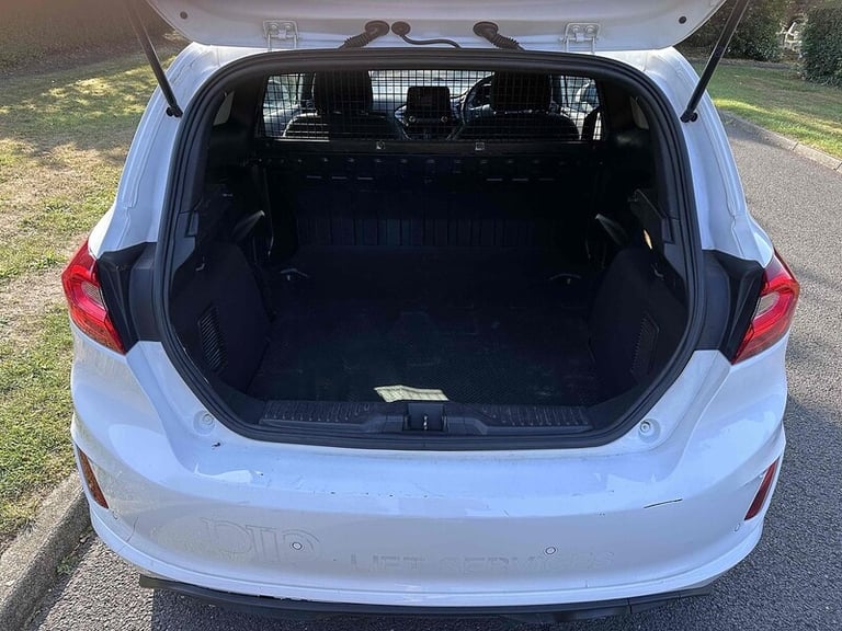 2021 Ford Fiesta Van T EcoBoost MHEV Sport Car Derived Van Petrol Manual