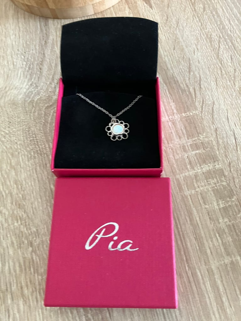 image for Pia silver necklace 