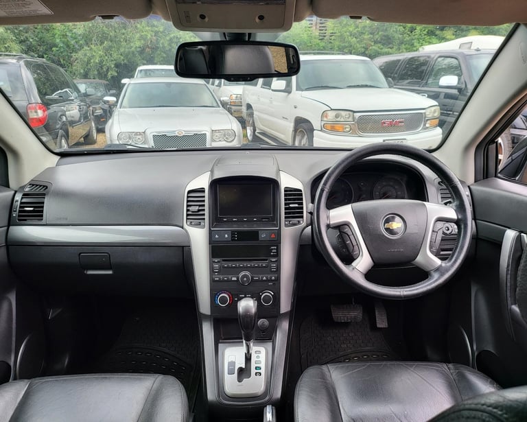 2010 CHEVROLET CAPTIVA 2.0 VCDi LTZ 5 DOOR 7 SEATER AUTOMATIC BLACK