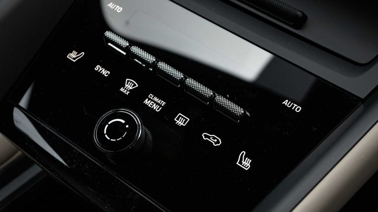 2025 Porsche Macan 300kW 4 100kWh 5dr Auto ESTATE ELECTRIC Automatic