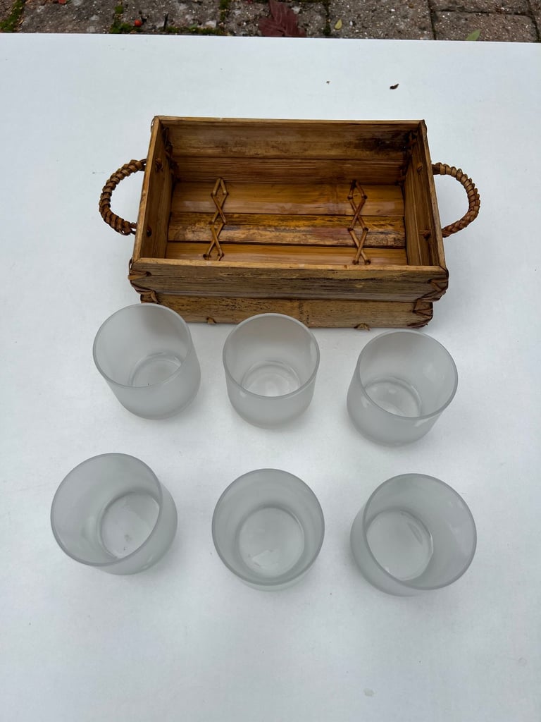 6 Candle Holders in Wooden Holder