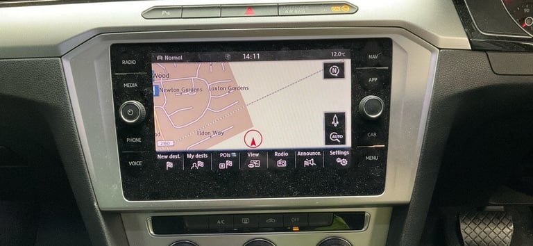 2018 Volkswagen Passat 2.0 TDI SE Business 5dr DSG ++ SAT NAV / ULEZ / DAB / BLUETOOTH ++ ESTATE ...