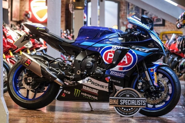 image for Yamaha R1 YZF-R1 Rare Crescent Johnny Ray "PATA" WSB Racing 2025 Replica