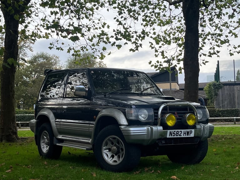 2005 Mitsubishi Pajero 2.8TD AUTOMATIC*WOW ONLY 73,302 WARRANTED LOW MILES*HPI CLEAR*CUSTOM SEATS...