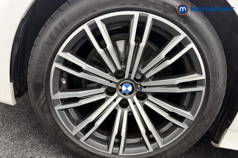 2019 BMW 3 Series 320d M Sport 4dr Step Auto Saloon Diesel Automatic