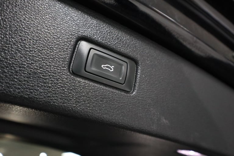 2018 68 AUDI Q7 3.0 TDI V6 50 BLACK EDITION SUV 5DR DIESEL TIPTRONIC QUATTRO EUR