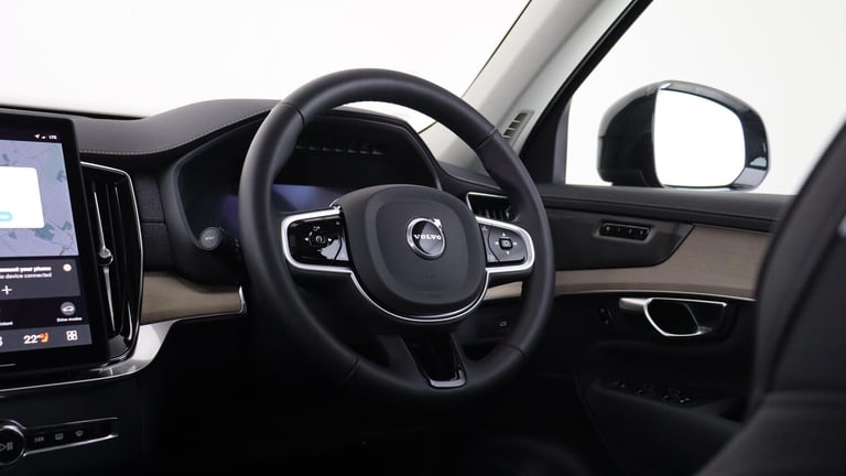 2025 Volvo XC90 B5 (P) AWD Plus Dark (Sunroof, Harman Kardon Sound, 360 Camera, BLIS) ESTATE Petr...