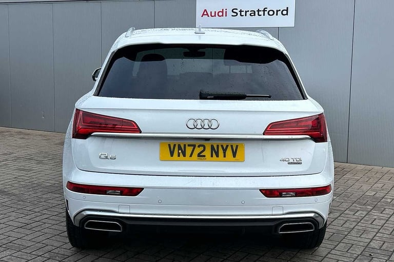 2022 Audi Q5 40 TDI Quattro S Line 5dr S Tronic SUV Diesel Automatic