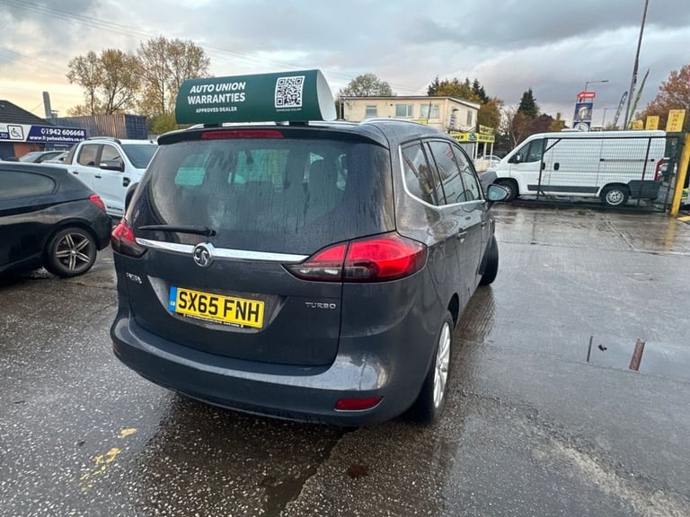 2015 Vauxhall Zafira 1.4T Tech Line 5dr MPV PETROL Manual