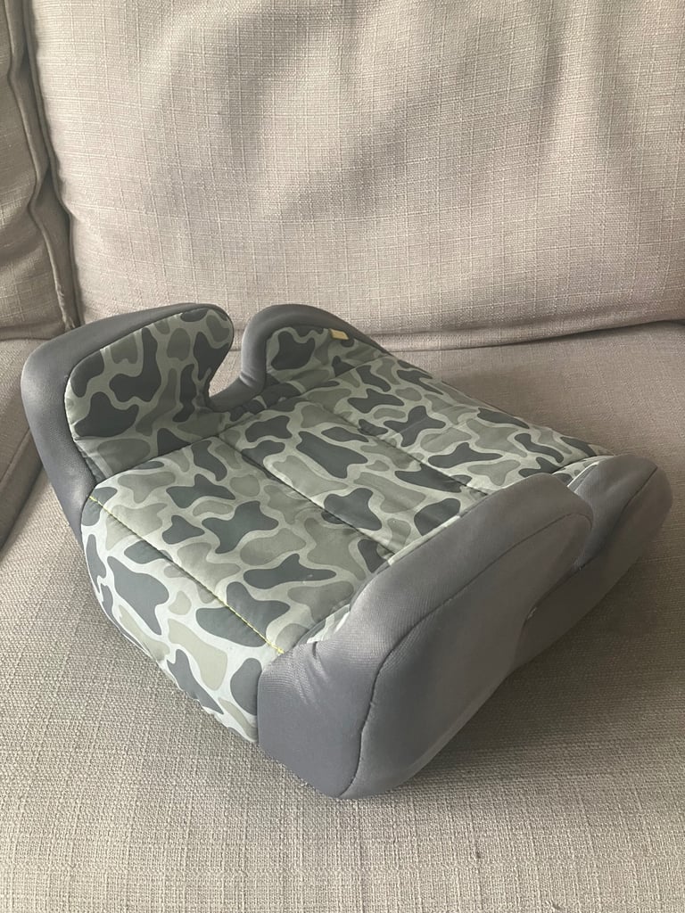 Mothercare Backless Booster Seat 15 - 36 Kg VGC