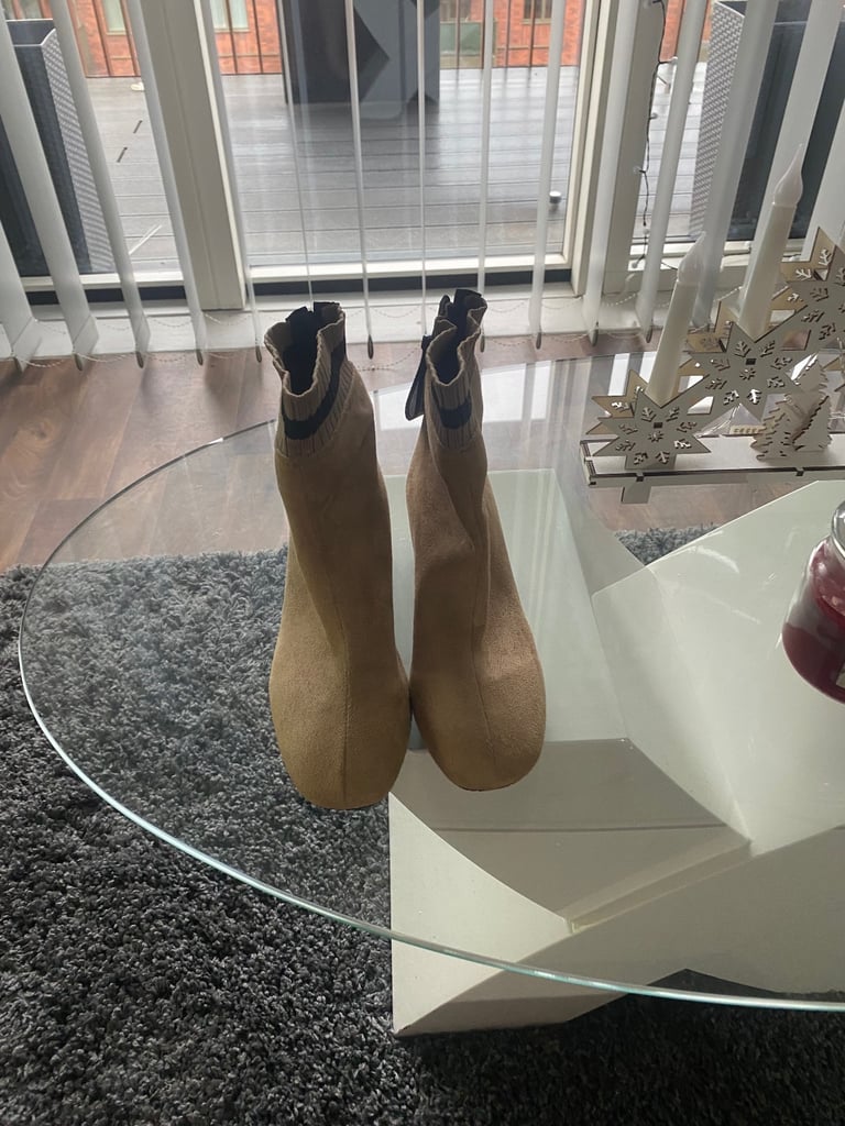 image for Ladies boots 