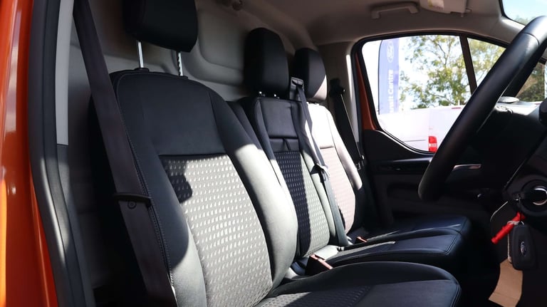 2022 Ford Transit Custom 2.0 EcoBlue 170ps Low Roof Sport Van Van Diesel Manual