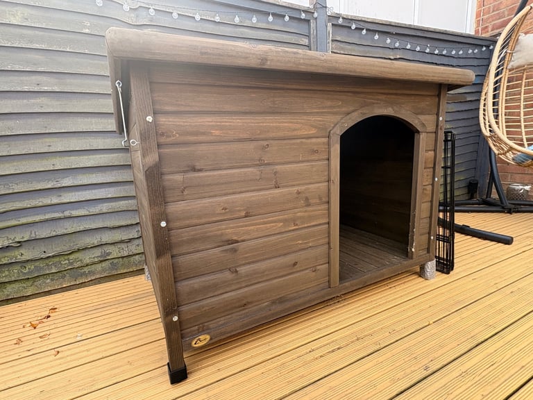 image for Cheeky- Flat Roof Dog Cabin 