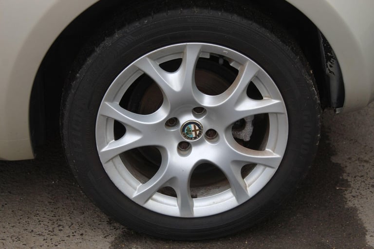 2009 Alfa Romeo MiTo 1.4 TB Lusso Euro 4 3dr HATCHBACK Petrol Manual