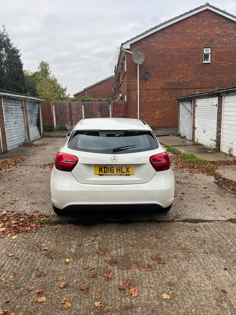 Mercedes-Benz, A CLASS, Hatchback, 2016, Manual, 2143 (cc), 5 doors
