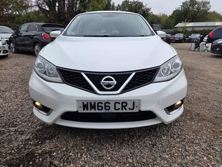 2016 Nissan Pulsar 1.2 DIG-T Tekna Euro 6 (s/s) 5dr HATCHBACK Petrol Manual