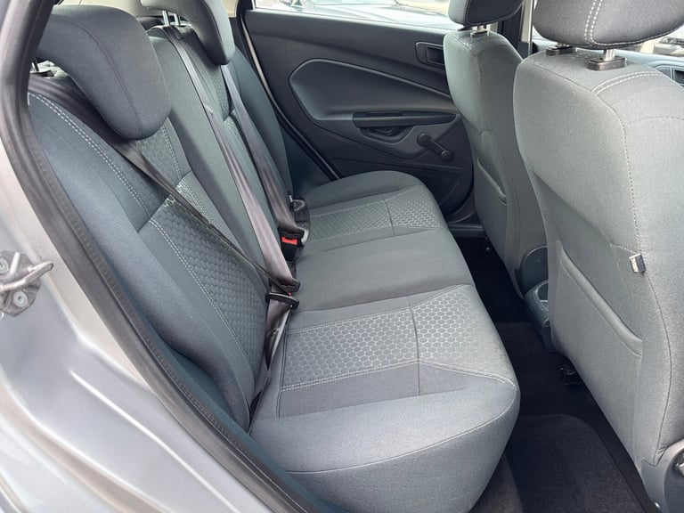 2010 Ford Fiesta 1.25 Zetec 5dr [82] ULEZ HATCHBACK Petrol Manual