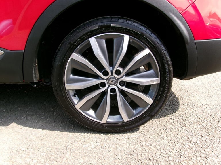 2019 Renault Kadjar 1.5 Blue dCi S Edition Euro 6 (s/s) 5dr HATCHBACK Diesel Manual