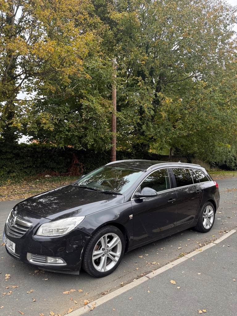 Vauxhall, INSIGNIA, Estate, 2011, Manual, 1956 (cc), 5 doors