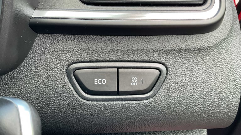 2018 Renault Kadjar 1.6 dCi Signature Nav 5dr Hatchback Diesel Manual