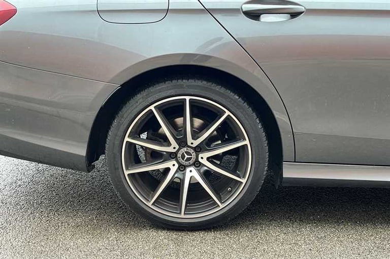 2020 Mercedes-Benz E-Class 2.0 E200 AMG Line Edition (Premium) Saloon 4dr Petrol G-Tronic+ Euro 6...