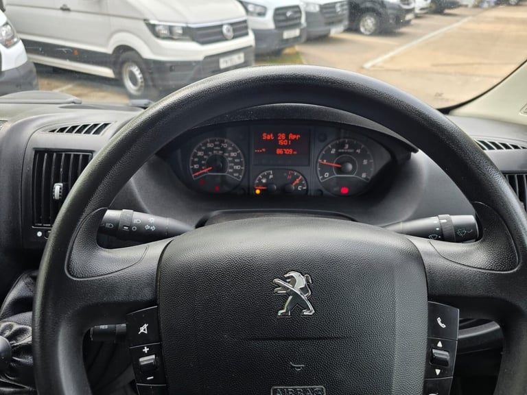 2020 PEUGEOT BOXER 2.2 BlueHDi LWB L3 H2 Professional Van 140ps (LOW MILEAGE)