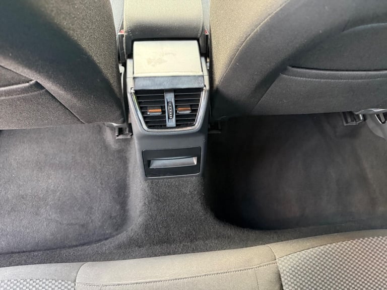 2016 Skoda Octavia 1.6 TDI SE DSG Euro 6 (s/s) 5dr HATCHBACK Diesel Automatic