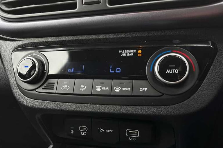 2025 Hyundai i10 1.2 Premium Hatchback 5dr Petrol Auto Euro 6 (s/s) (79 ps) Hatchback Petrol Auto...