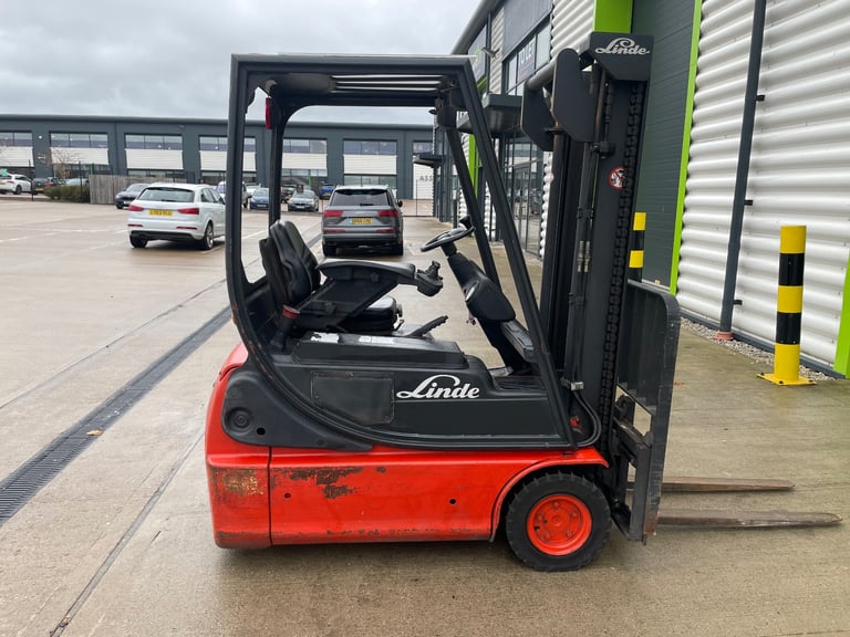 forklift linde