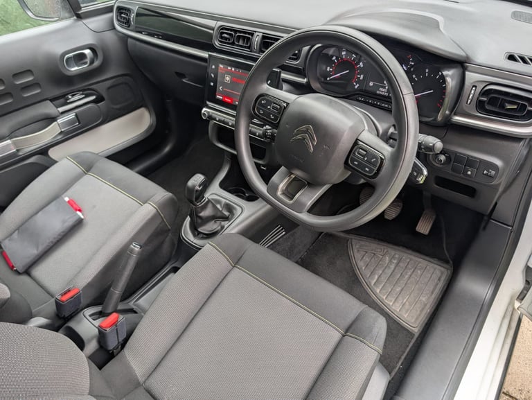 Citroen, C3, Hatchback, 2021, Manual, 1199 (cc), 5 doors