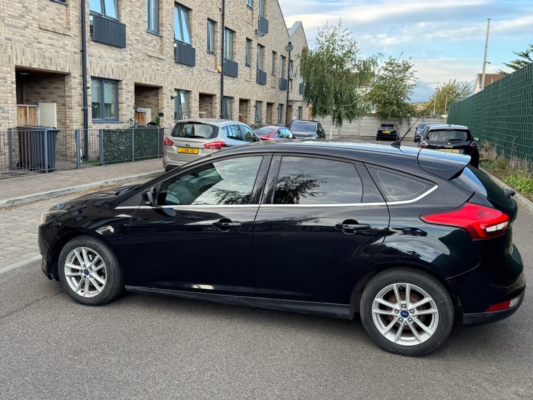 Ford, FOCUS, Hatchback, 2015, Semi-Auto, 1596 (cc), 5 doors