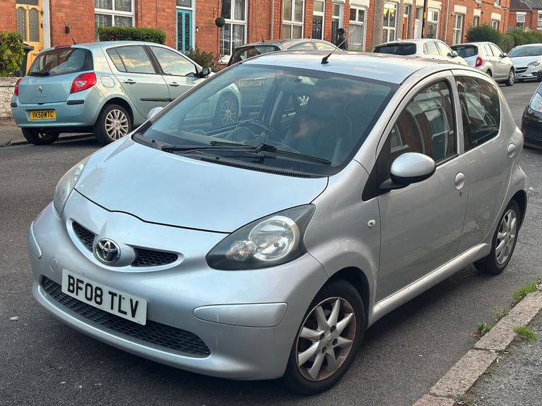 Toyota, AYGO, Hatchback, 2008, Manual, 998 (cc), 5 doors