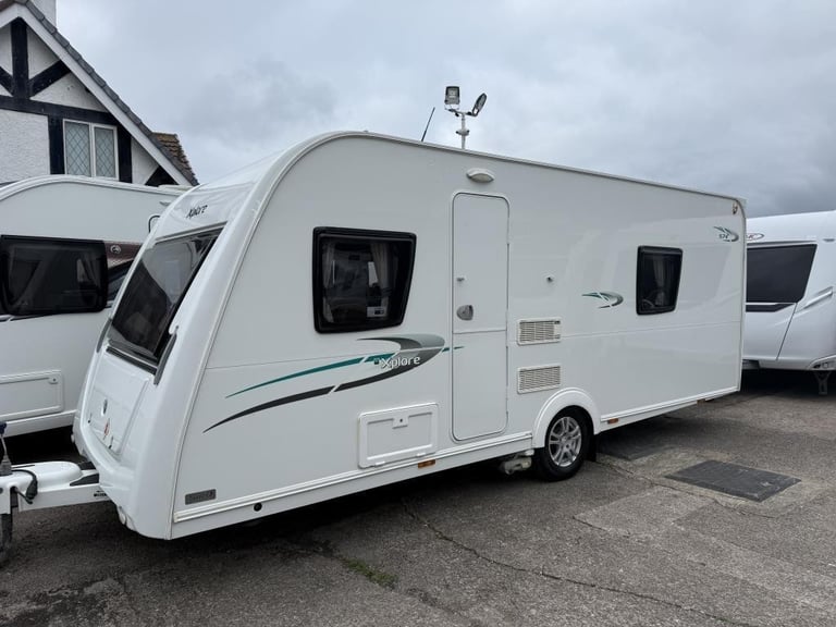 2014 ELDDIS Xplore 574 4 Berth fixed, single beds, motor mover