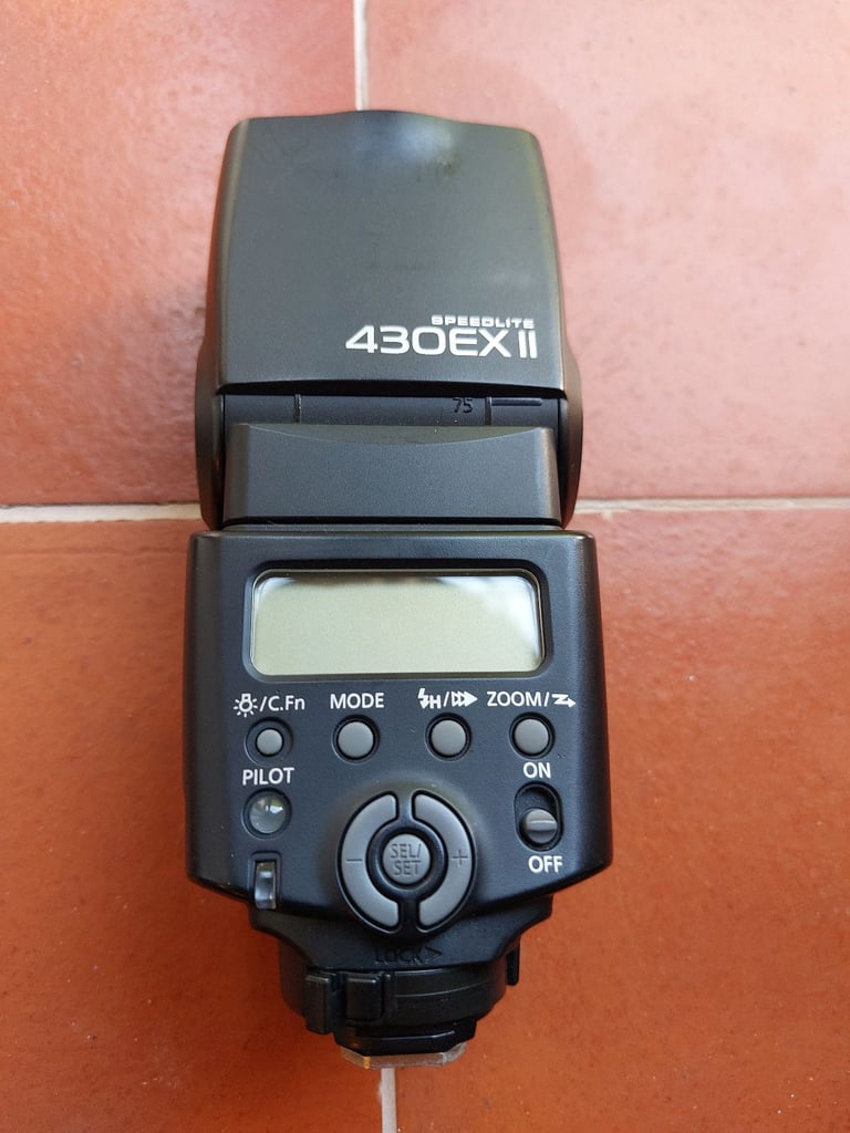 Canon Speedlite 430EX II
