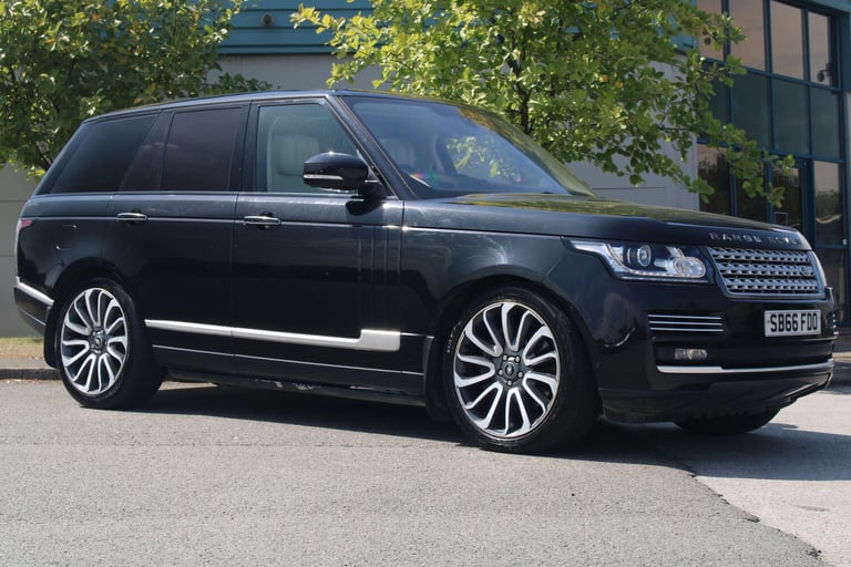 image for 2016 Land Rover Range Rover 4.4 Range Rover Autobiography SDV8 Auto 4WD 5dr SUV Diesel Automatic