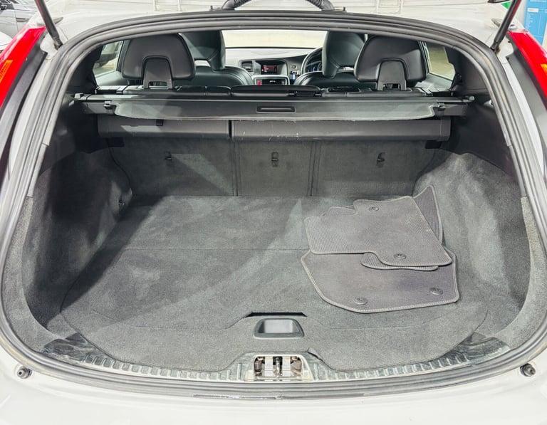 2014 Volvo V60 2.0 D4 R-Design Lux Euro 6 (s/s) 5dr ESTATE Diesel Manual