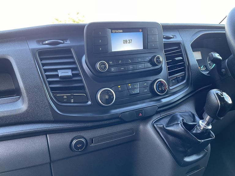 2021 Ford Transit 2.0 350 EcoBlue Leader FWD L3 H2 Euro 6 (s/s) 5dr PANEL VAN Diesel Manual