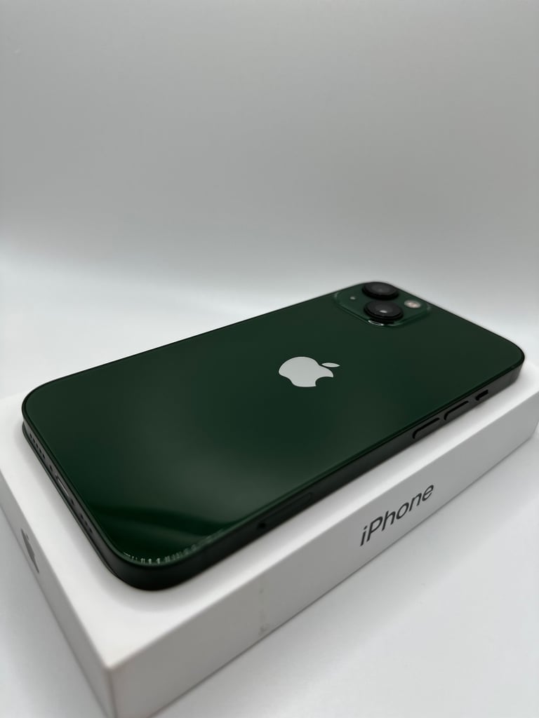 PRISTINE: Apple iPhone 13, 128gb, Green (UNLOCKED)