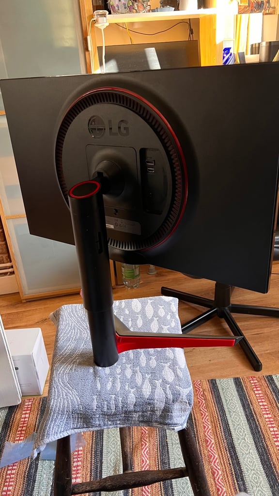 2 x LG UltraGear 27GL63T-B Gaming Monitor 27-inch FHD 1920x1080 144Hz Ims