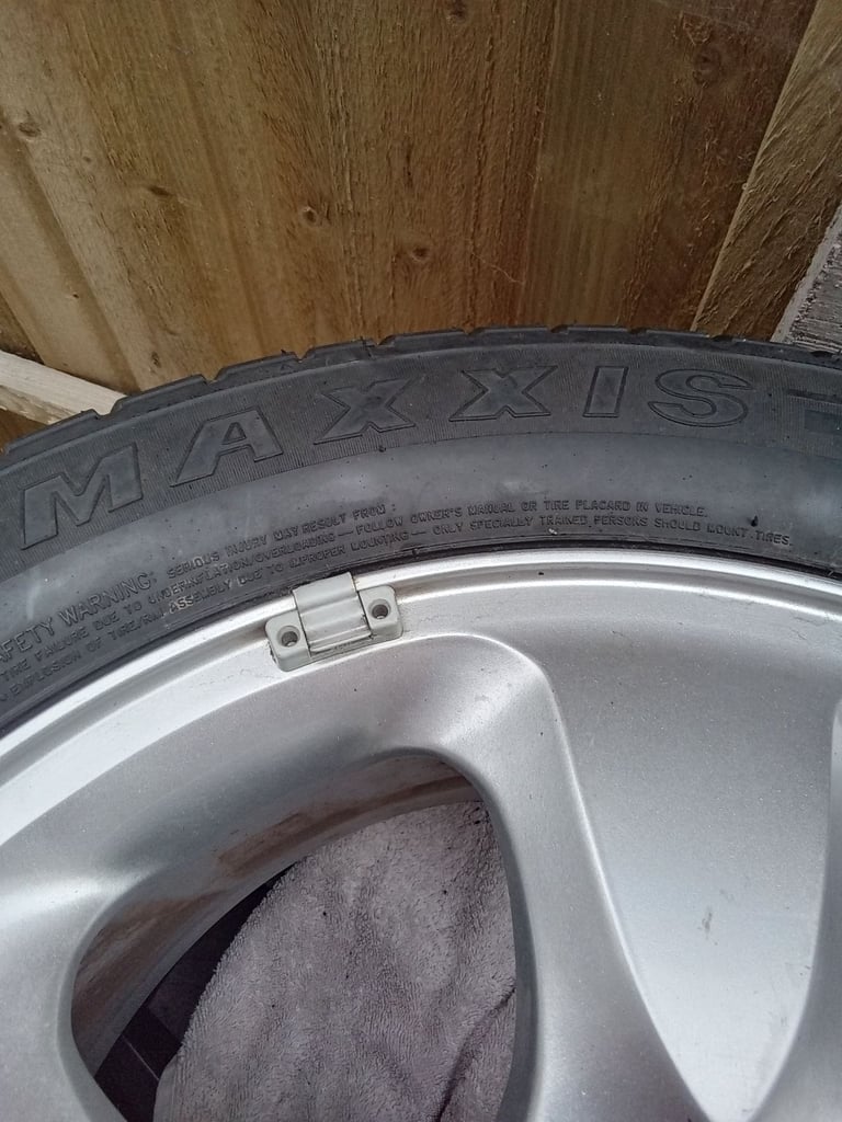 Tyre. 225/55R16 95v