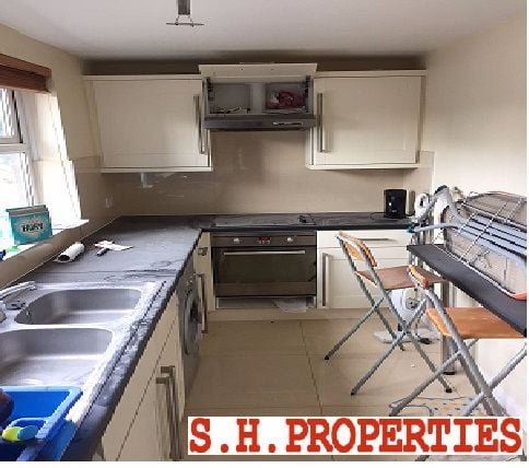 3 bedroom house in LINKS WAY, HENDON, NW4 1JR